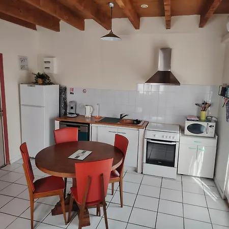 Des Deux Vallees La Borieta Du Causse - *