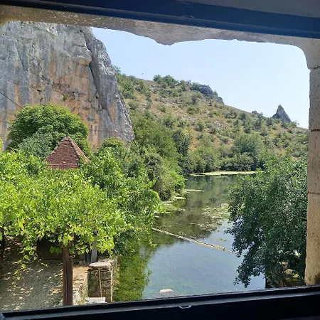 Сasa de vacaciones Des Deux Vallees La Borieta Du Causse - *