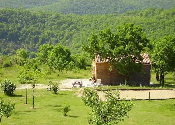 Semesterbostad Des Deux Vallees La Borieta Du Causse -